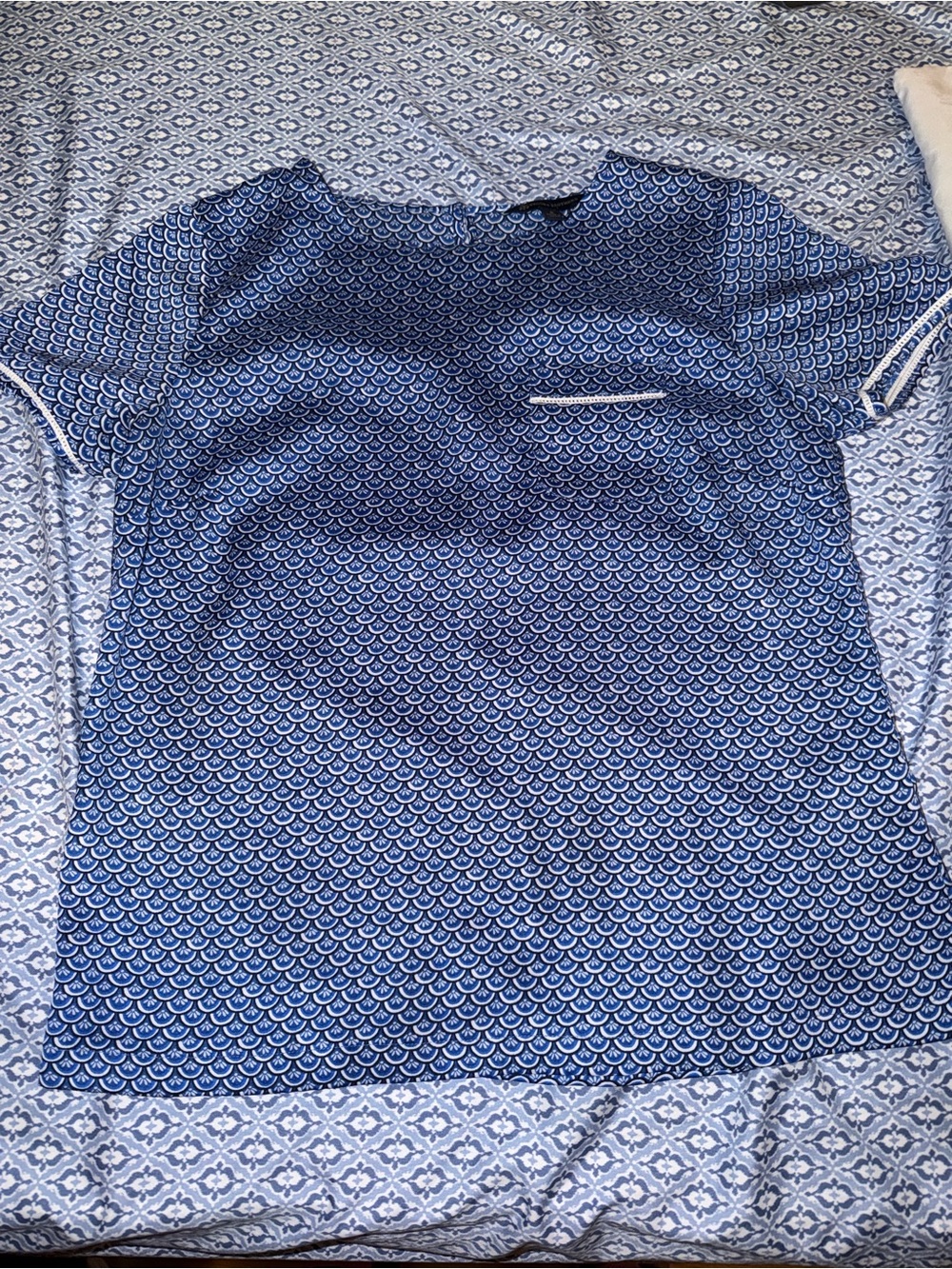 Brooks Brothers - Blue Scallop Print Short Sleeve Women's Top
